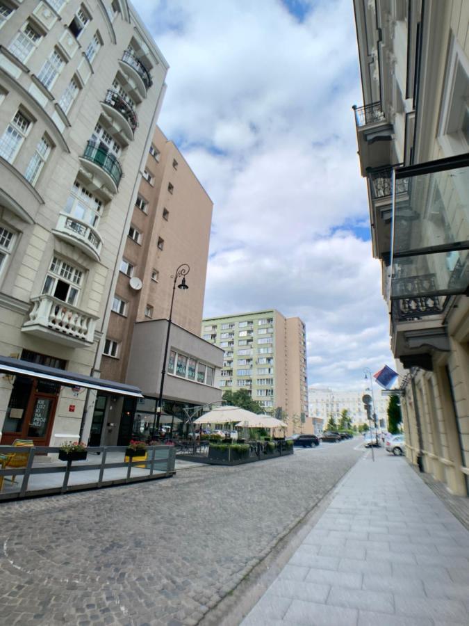 Zielna City Center Варшава Экстерьер фото
